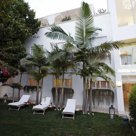 מלון Relais Valle Dell'idro - Rooftop & Sea View,