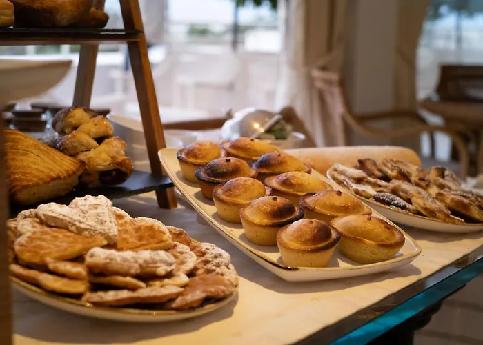 Relais Valle Dell'idro מלון 4*