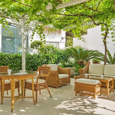 Relais Valle Dell'idro 4* オートラント